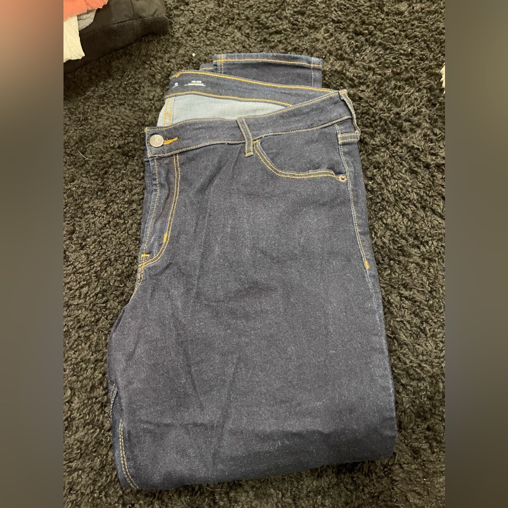 Old Navy women’s rockstar skinny jeans